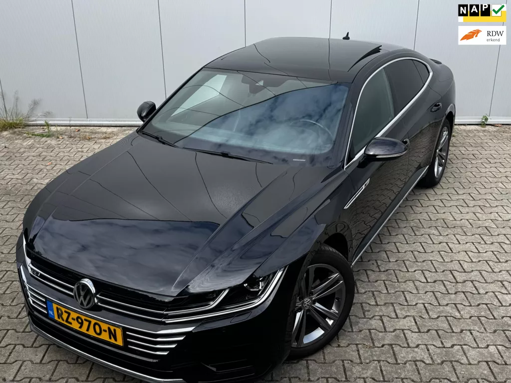 Volkswagen Arteon 1.5TSI R-LINE PANORAMADAK VIRTUAL NAP ORIGINEEL NEDERLANDS CARPLAY ADAPTIVE CRUISE